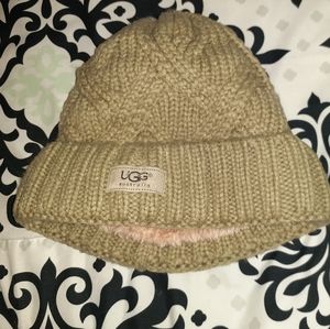Ugg hat